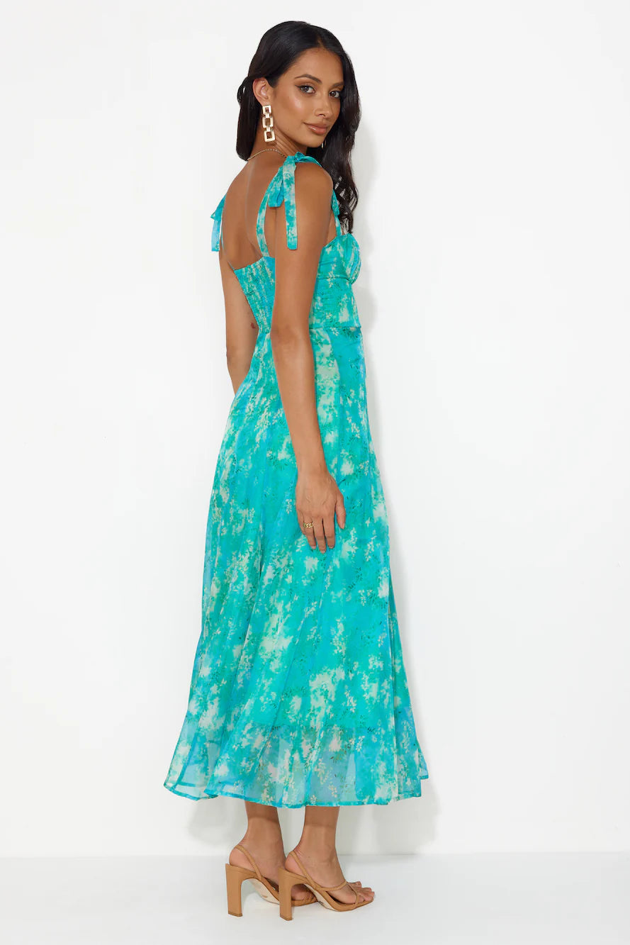 Dressing Up Midi Dress Green